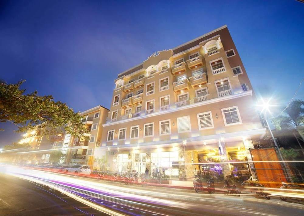Villa Caceres Hotel Naga  Esterno foto
