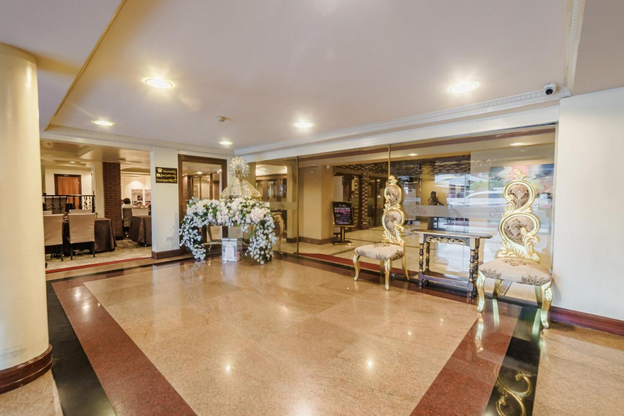 Villa Caceres Hotel Naga  Esterno foto